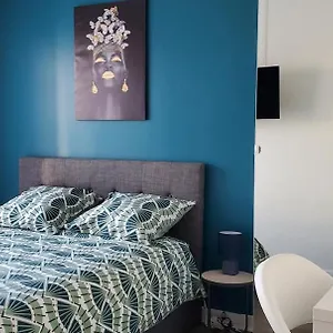 Bed and breakfast Charming With Shared Space Close To Paris - Confort Avec Espaces Partages Proche De Paris, Vitry-sur-Seine